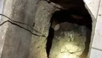 زوج يكتشف “نفق” أسفل سريره تستخدمه زوجته لمقابلة عشيقها