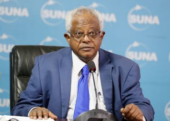 عاجل : اتجاه لإعفاء مدير المناهج عمر القراي من منصبه