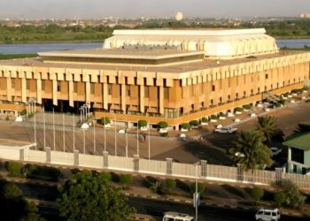 التشريعي الانتقالي.. من يرأسه في “الثورية”