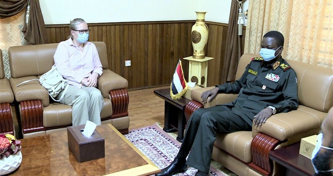 كباشي يلتقي سفيرة مملكة النرويج بالخرطوم