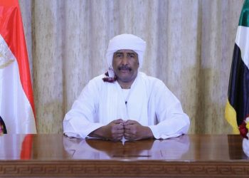 البرهان : السودان يستشرف عهدا جديدا سيبنيه شبابه وطلابه بوصفهم المحرك الحقيقي للثورة
