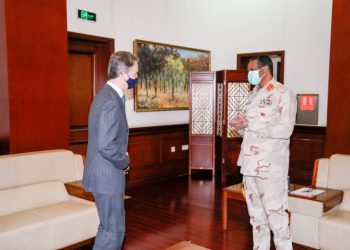 حميدتي يلتقي المبعوث البريطاني الخاص للقرن الأفريقي والبحر الأحمر