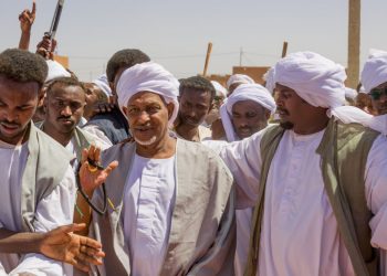 “بيتاي” يخاطب لقاء جماهيريا حاشد بالجزيرة : ويدعو أهل القرآن لإسماع صوتهم ويتبرع بـ “2” مليار  لمستشفي تجمع قري الشيخ مكي