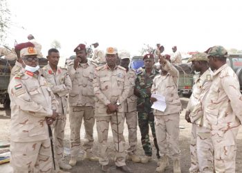 قيادة الدعم السريع تتفقد القوات المرابطة في منطقة الفشقة الحدودية