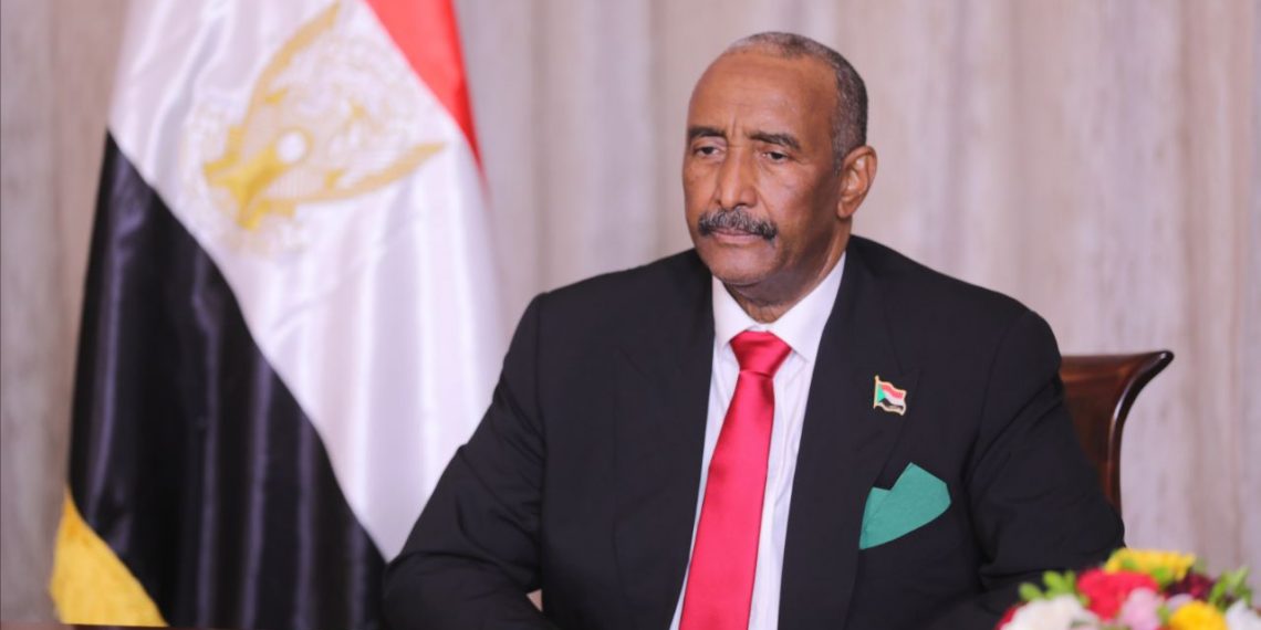 البرهان:  يصدر مرسوما دستوريا بإنشاء نظام الحكم الإقليمي ” الفيدرالي” بالسودان