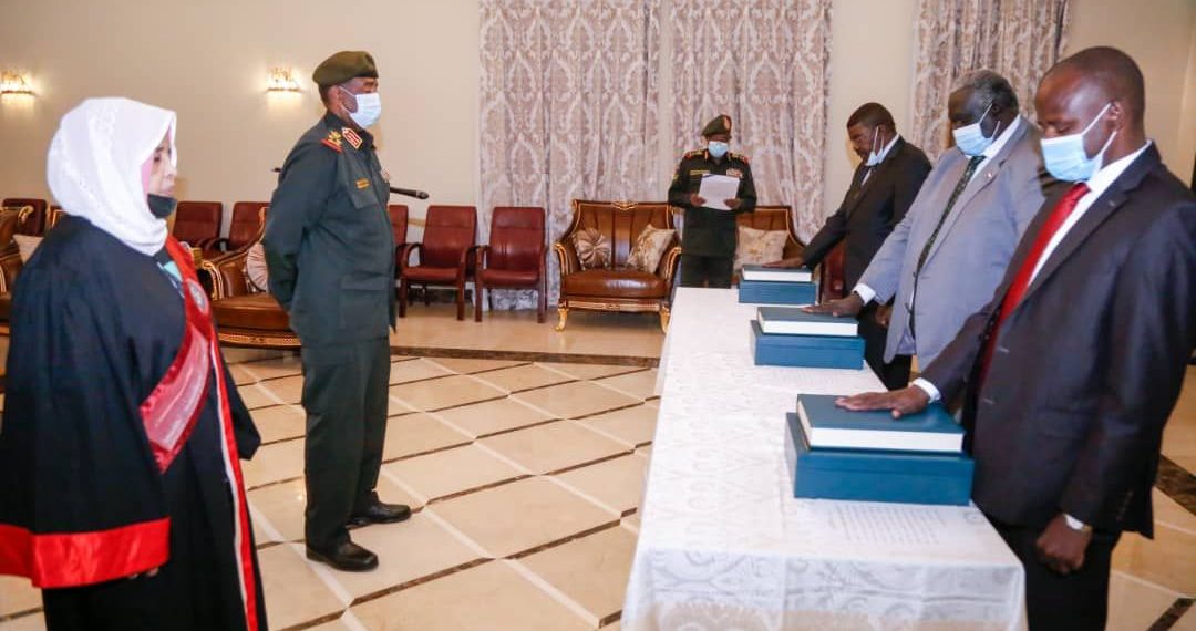 تعرف على أبرز تصريحات أعضاء السيادي الجدد بعد أداء القسم امام البرهان