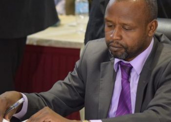 الهادي ادريس: اتفاقية السلام تضمنت محاكمة مرتكبي جرائم دأرفور بالجنائية الدولية