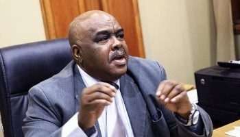 وزير التجارة : اختفاء ٤٠٠ مليون دولار من حصائل الصادر