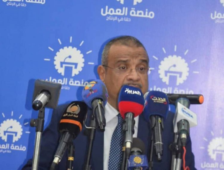 اصحاب العمل : فجوة كبيرة بين  القطاع الخاص والحكومه