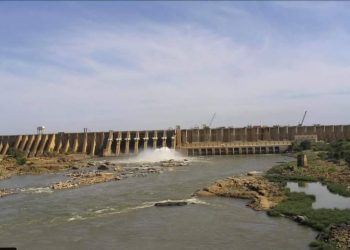 الروصيرص تحذر من خطر بسبب انخفاض المياه