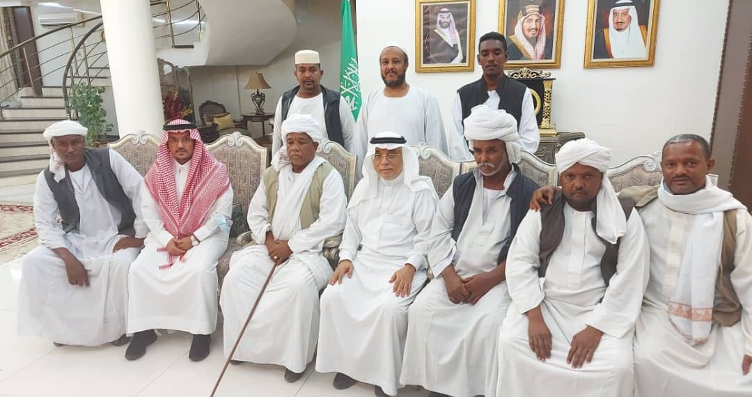 السفير السعودي يلتقي وفد قبيلة الامرار