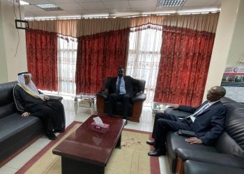السفير السعودي بالسودان يلتقي مفوض العون الإنساني والمفوض يمتدح جهود المملكة الخيرية