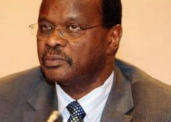 السيسي يدعو للتوافق  ويحذر من محاولات تفتيت البلاد