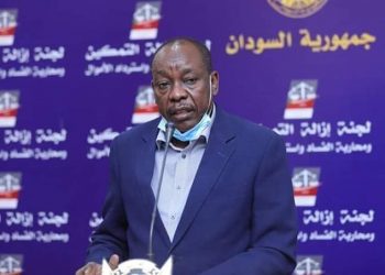 صلاح مناع عضو لجنة إزالة التمكين : ‏الشركة السودانية للموارد المعدنية تعمل بنفس عقلية الماضي ، ترك أموال المسؤولية المجتمعية خارج ولاية المالية وتركها لمزاج المسؤول خطأ فادح، ان تفعيل مفوضية الفساد من أولويات الانتقال والتحول الديمقراطي وهي مكمل للجنة التفكيك. #العربية_السودان