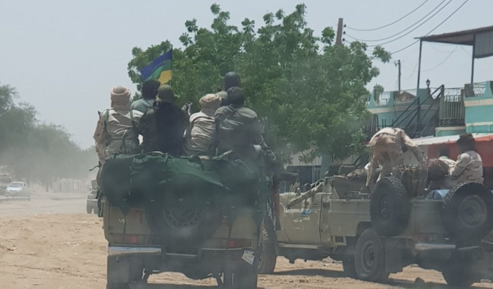 هجوم بالاسلحة الثقيلة من قبل حركة مسلحة على بادية كولقي غرب مدينة الفاشر وهناك عدد من القتلي والجرحي من المدنيين