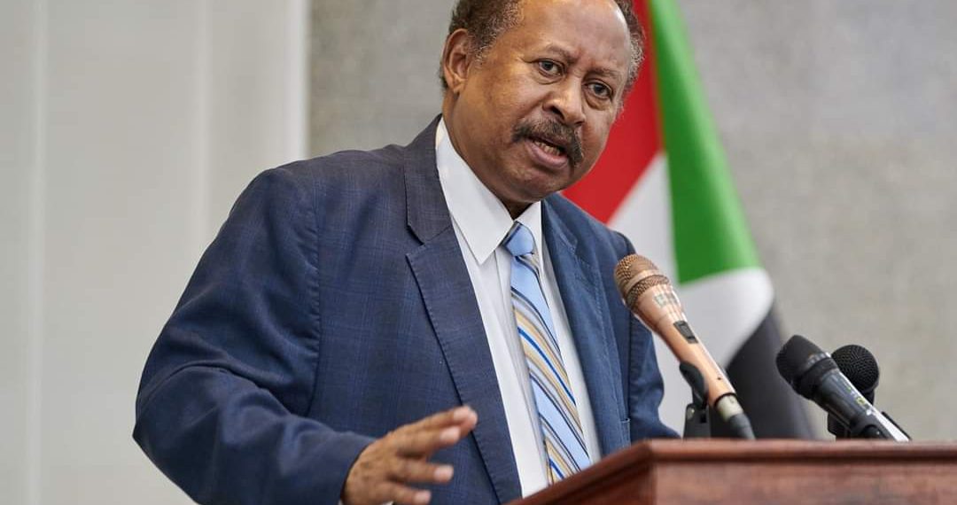 مؤتمر صحفي لرئيس مجلس الوزراء عبدالله حمدوك الساعة 7 في من مساء اليوم.. لتنوير الشعب السوداني بالتطورات الخاصة بمبادرة رئيس الوزراء (الأزمة الوطنية وقضايا الانتقال- الطريق إلى الأمام) وللإعلان عن عضوية الآلية الوطنية لإنفاذ المبادرة.