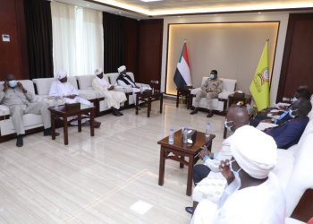 النائب الأول لرئيس مجلس السيادة يلتقي الادارات الاهلية بجبل مرة وجبل سي