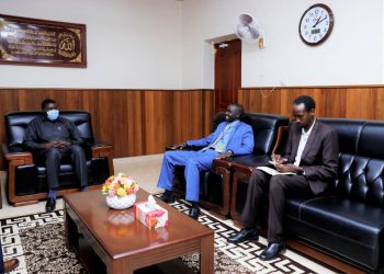 عضو السيادي الطاهر حجر يشيد بالدور الرسالي لجامعة الضعين في خدمة مجتمع شرق دارفور