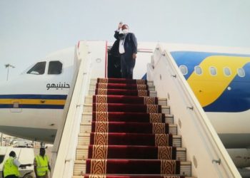 رئيس الوزراء يغادر الي جوبا