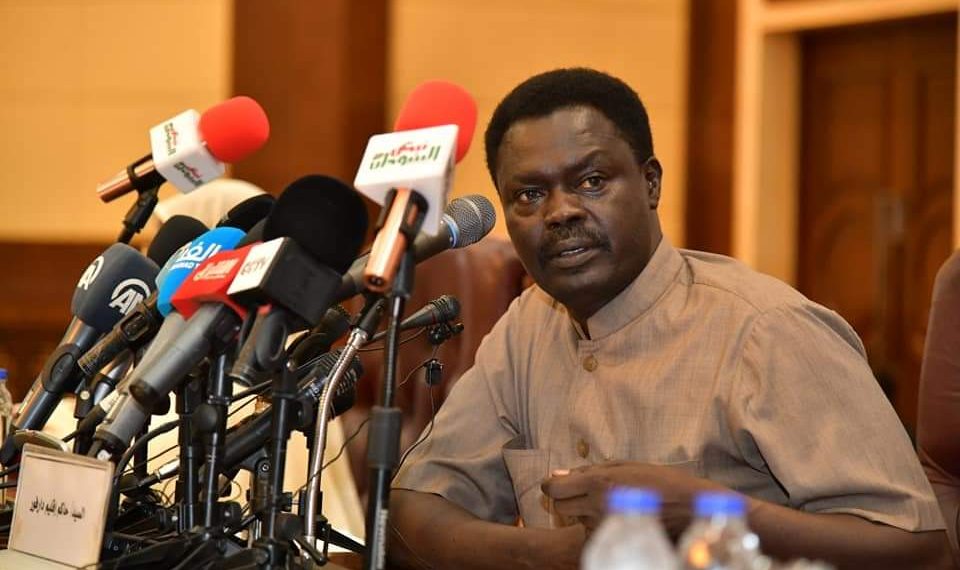 ماهي ابرز محاور اللقاء التفاكري التنويري لحاكم دارفور !؟