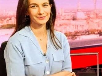 متحدث باسم طالبان يفاجئ مذيعة BBC