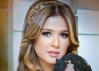 نقل  الفنانةياسمين عبد العزيز بطائرة اسعاف خاصة الي سويسرا