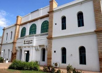 قرار بزيادة العلاوات الثابتة للمعلمين