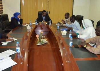 جهاز المغتربين يلتقي بوفد منظمة الحد من الهجرة غير الشرعية