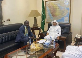 سفير خادم الحرمين الشريفين يستقبل رئيس منظمة الحلف للسلام والتنمية