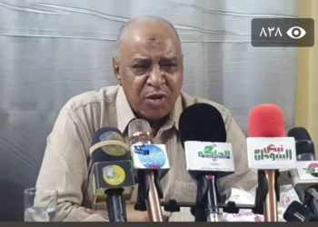 مسار : خالد سلك ناشط سياسي والحديث عن مواجهة العسكريين كلام هواء ساكت