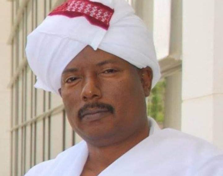 الحرية والتغيير تتخذ إجراءات قانونية ضد الصحفي فوزي البشري