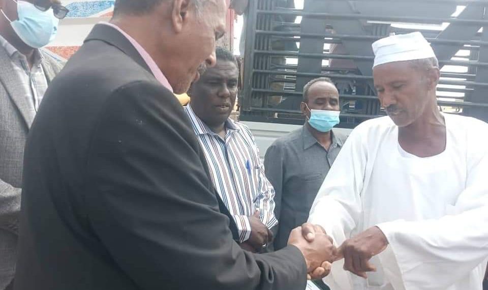 بدء عمليات توزيع سماد اليوريا لمزارعي مشروع الجزيرة