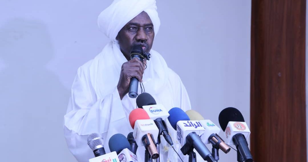 الإدارة الأهلية تكون لجنة للاتصال برافضي اتفاق سلام جوبا