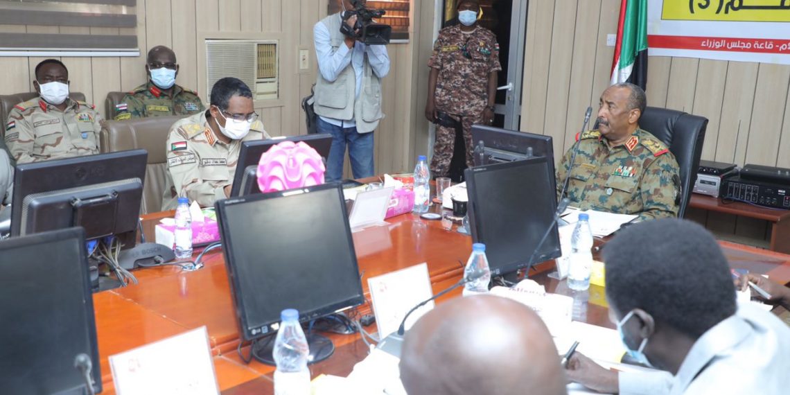 البرهان ودقلو يصلان الى مدينة الفاشر بشمال دارفور