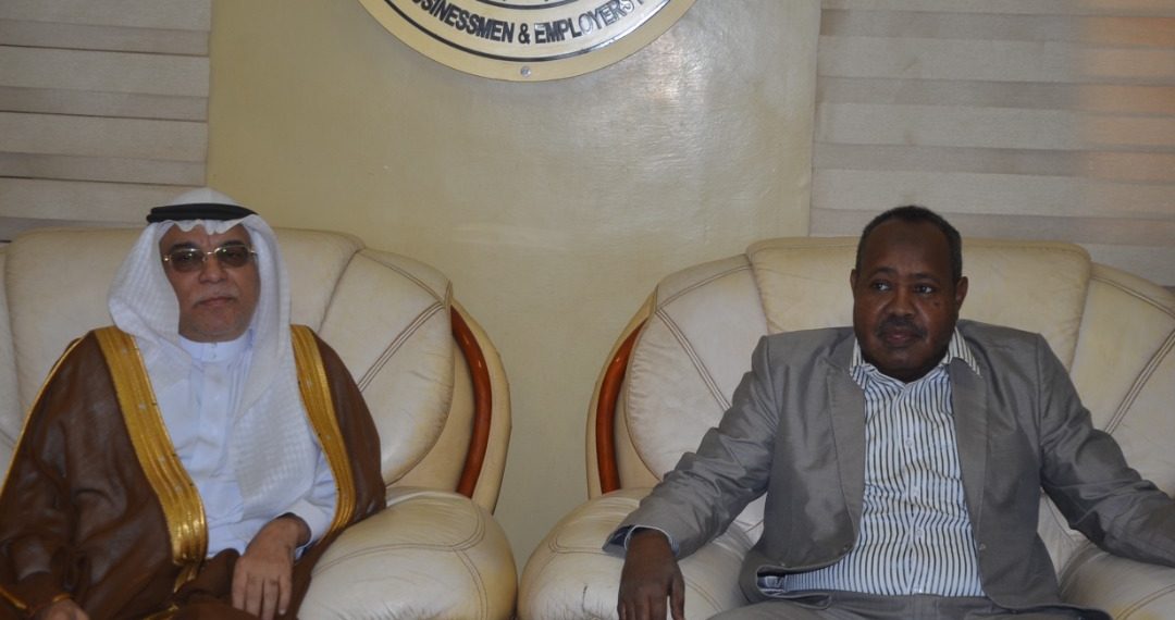 السوباط والسفير السعودي يبحثان توسيع الاستثمارات السعودية بالسودان