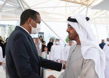 دقلو وبن زايد يبحثان بأبوظبي القضايا الثنائية والإقليمية والدولية