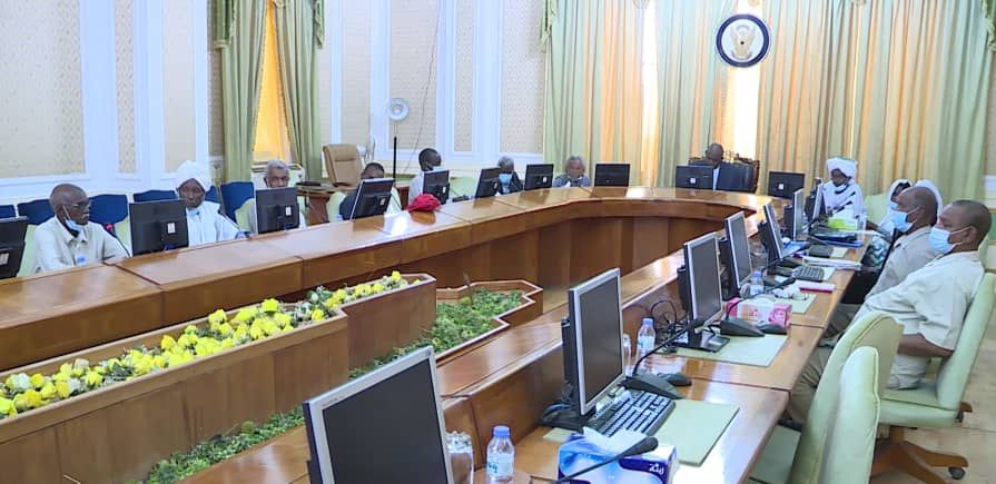 برطم يلتقي وفد اللجنة المركزية للمفصولين تعسفياً