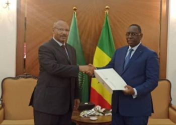 جابر، يلتقي رئيس الإتحاد الأفريقي