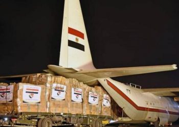 جسر جوي للأدوية والمستلزمات الطبية من مصر