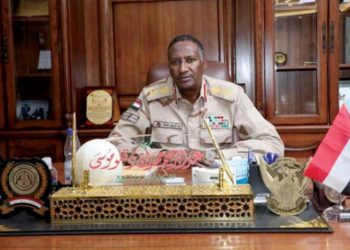 (دقلو) يقدم دعم لأندية الكرة بمحلية (بُرام)