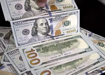 المخابرات:القبض علي شبكة أجنبية تبيع دولار مزيف