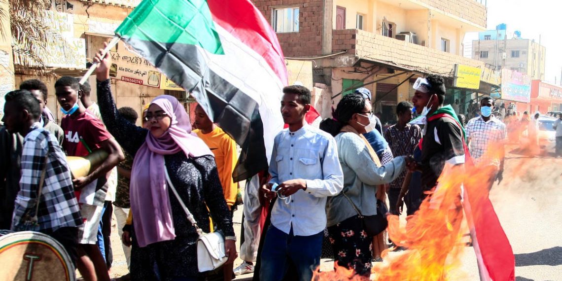 لجان المقاومة تخصص تصعيدها الثوري  لغلاء المعيشة