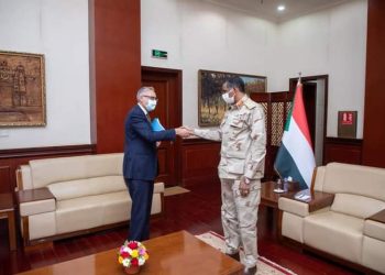 حميدتي يلتقي مدير الإدارة الأفريقية والمكتب التنموي بالخارجية البريطانية