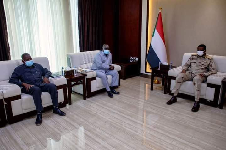 حميدتي يؤكد أهمية تنمية وتطوير منطقة أبيي