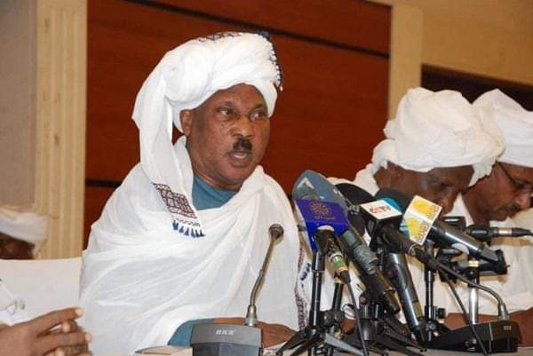 ودعة يتعهد بلم شمل الإدارة الأهلية وفض النزاعات