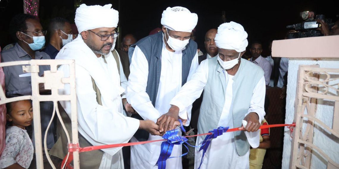 حميدتي : نرفض المسميات التي فرقت السودانين إلى عساكر ومدنيبن