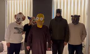 أكبر حفلة تنكرية في موسم الرياض.. وآل الشيخ بشخصية “سيمبسون”