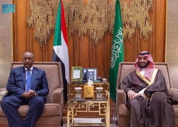 سمو ولي العهد يلتقي رئيس مجلس السيادة السوداني ويستعرضان أوجه العلاقات السعودية السودانية في مختلف المجالات والفرص الواعدة بتطويرها