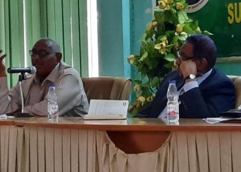 الغرفة الصناعية توجه انتقادات لاذعة لسياسات  الدولة