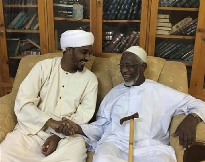 الحبر نورالدائم  ينعى أبنه